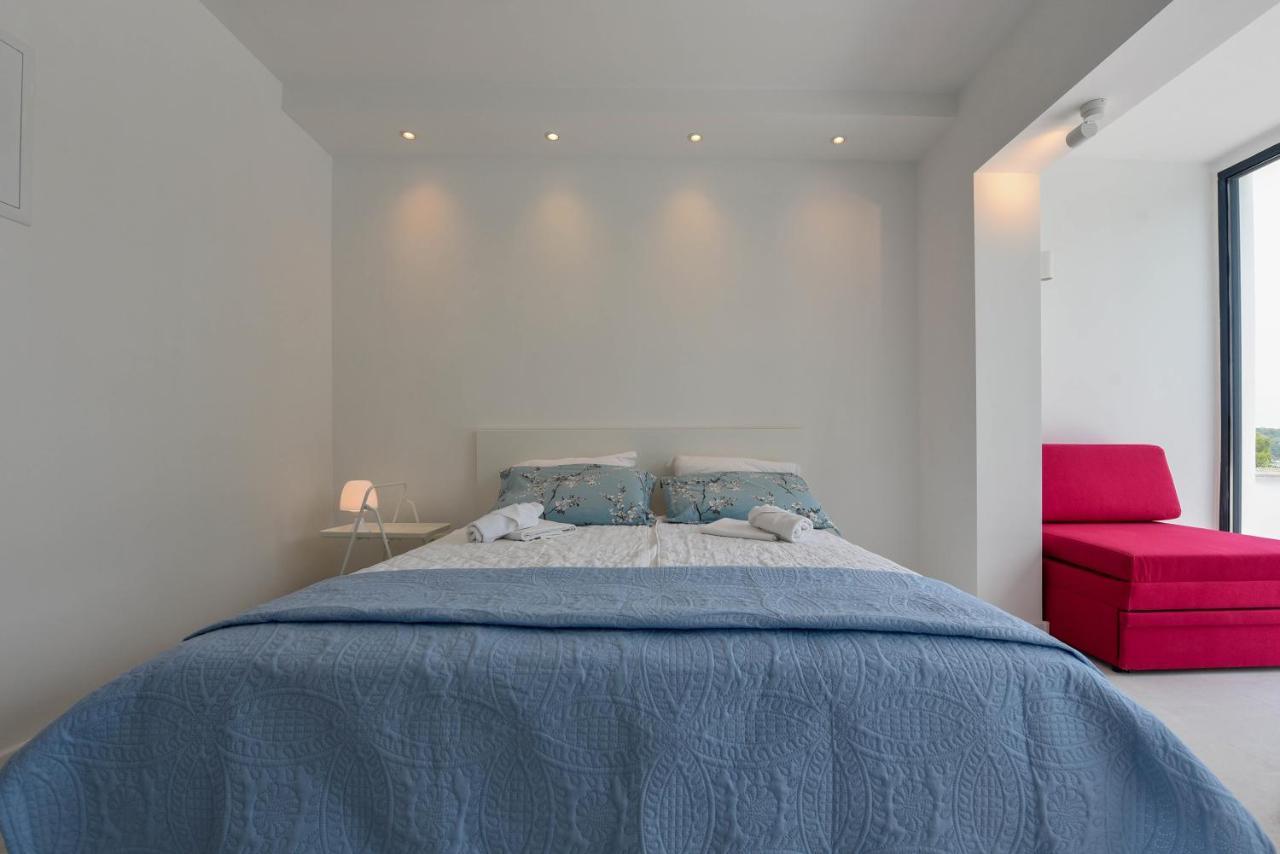 Lazaneo Seafront Apartments, Jelsa  Kültér fotó