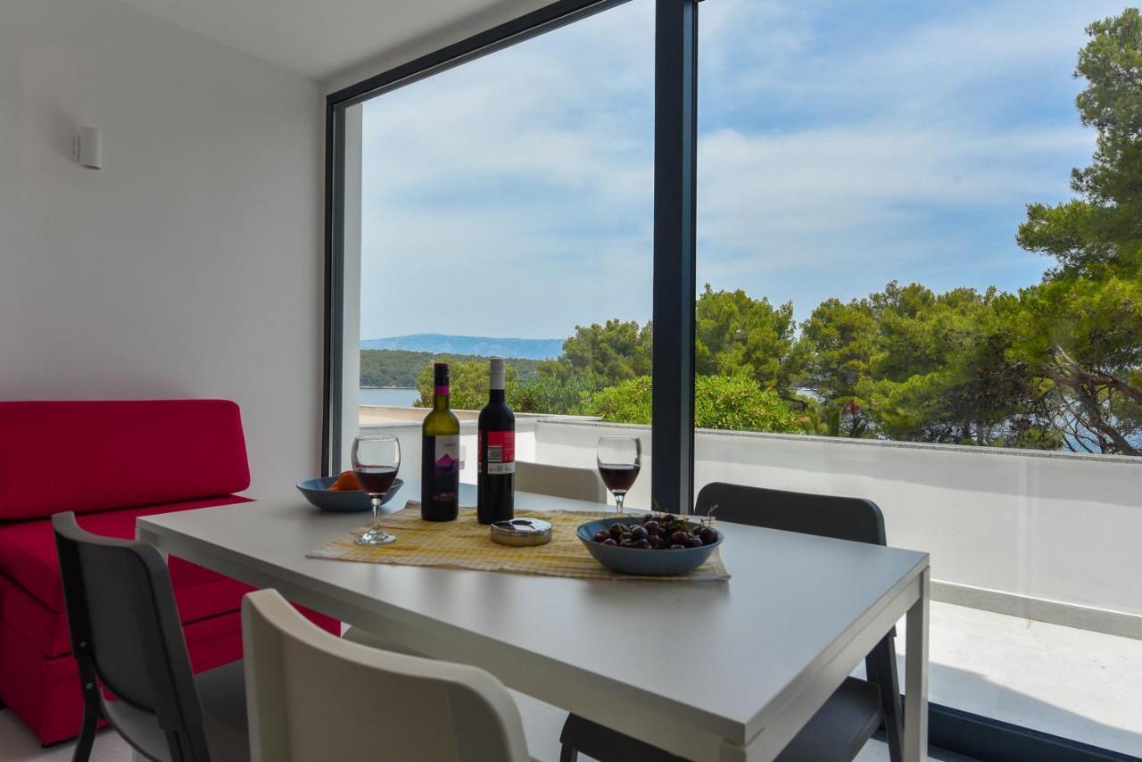 Lazaneo Seafront Apartments, Jelsa  Kültér fotó